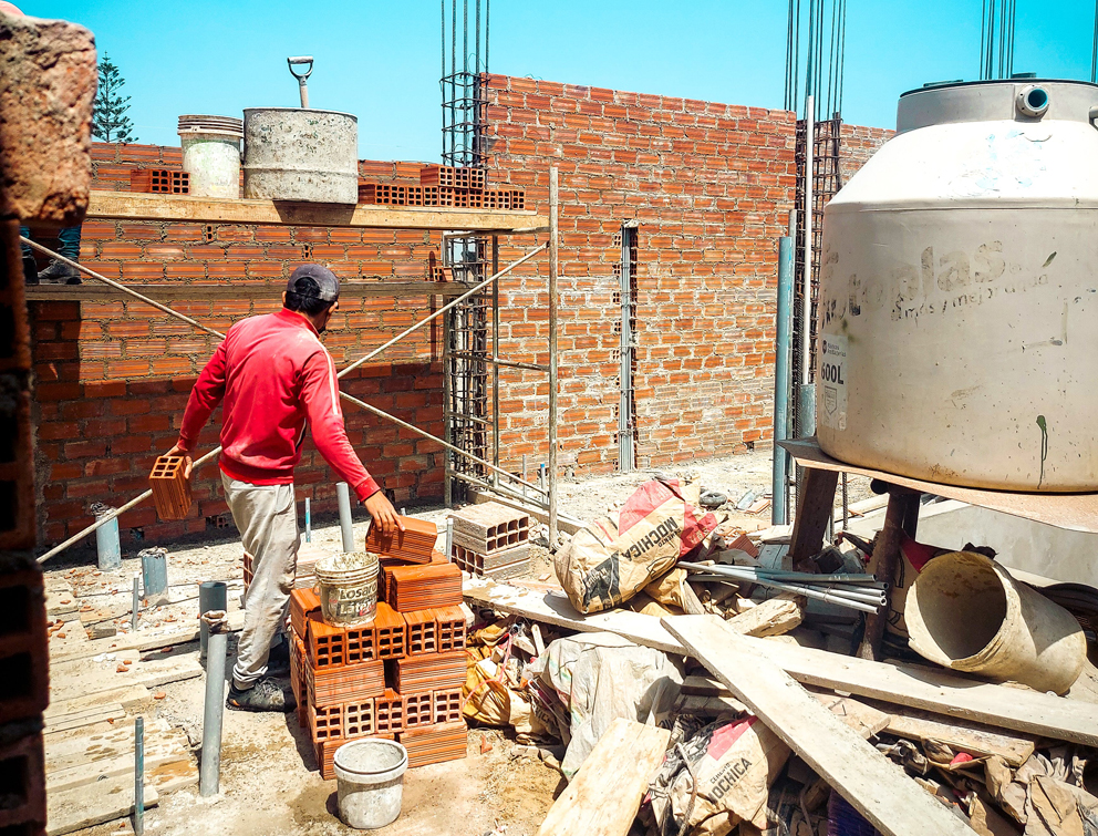 cara renovasi rumah 1 lantai menjadi 2 lantai